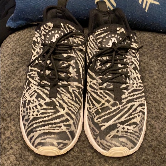 Nike Air Huarache size 7.5 - Picture 4 of 8